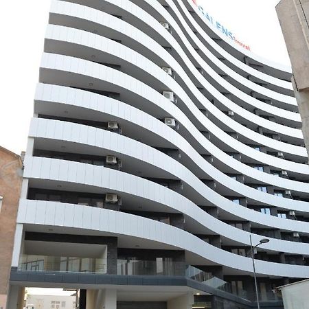 Pupin Palata Business Apartman B5 Apartman Újvidék Kültér fotó