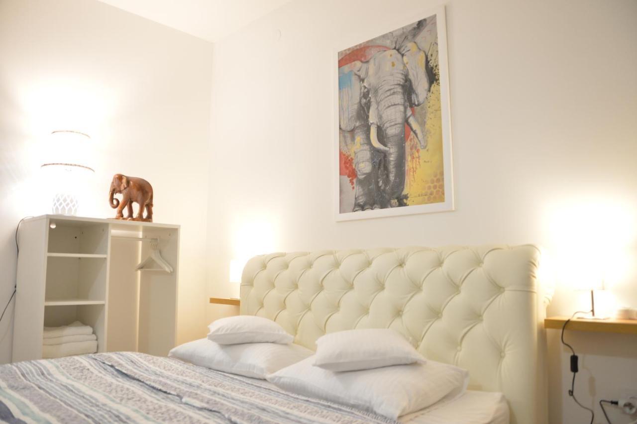 Pupin Palata Business Apartman B5 Újvidék Kültér fotó