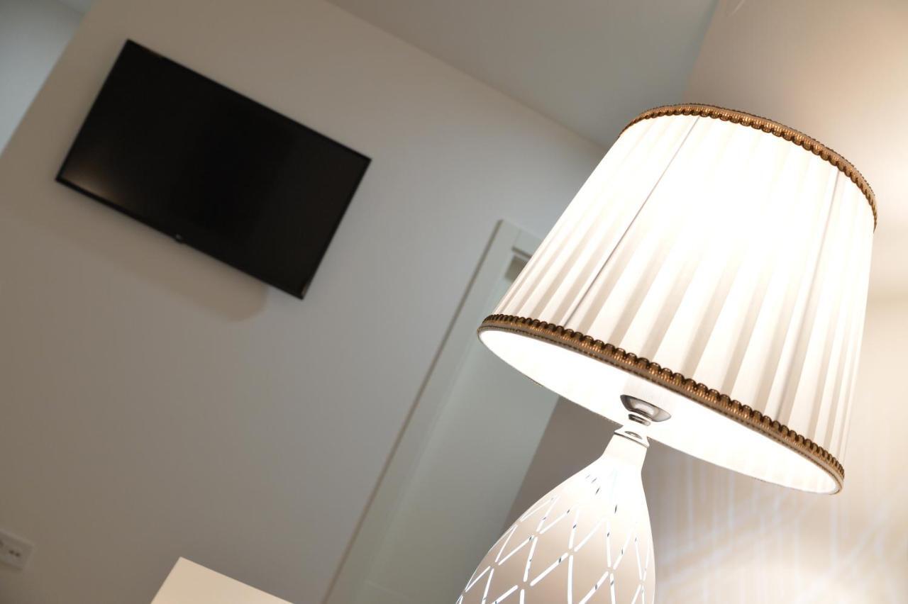 Pupin Palata Business Apartman B5 Újvidék Kültér fotó