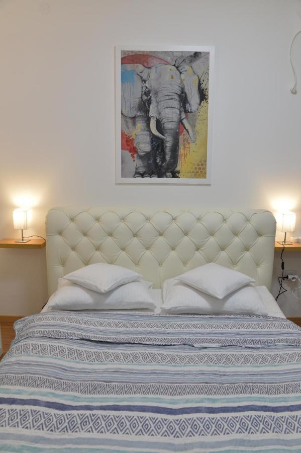 Pupin Palata Business Apartman B5 Újvidék Kültér fotó